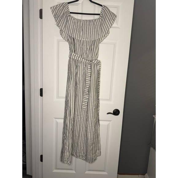 1. State Dresses & Skirts - 1 State Off The Shoulder Striped Maxi Dress White Blueish Gray Belted Large